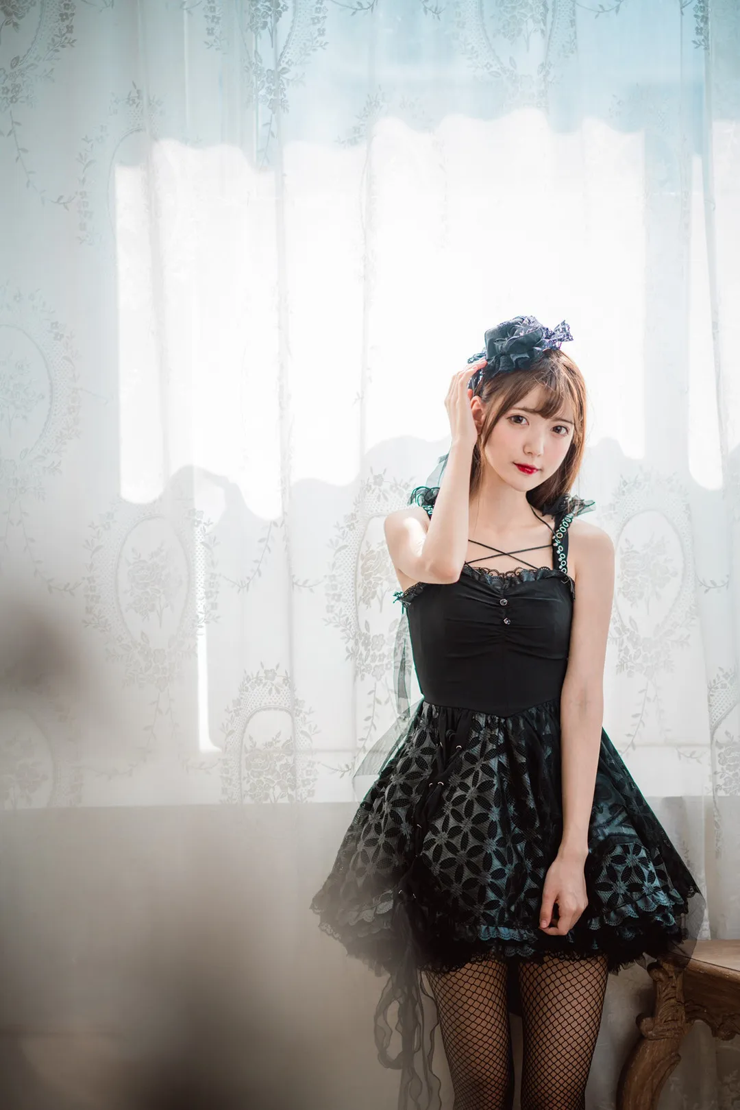 kyokyo黑色裙装站姿cosplay造型