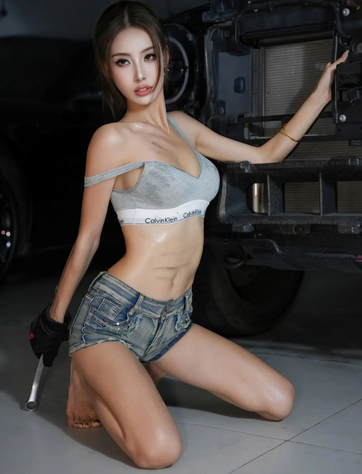 lingyu69现代服装造型在暗色空间中的写真照片