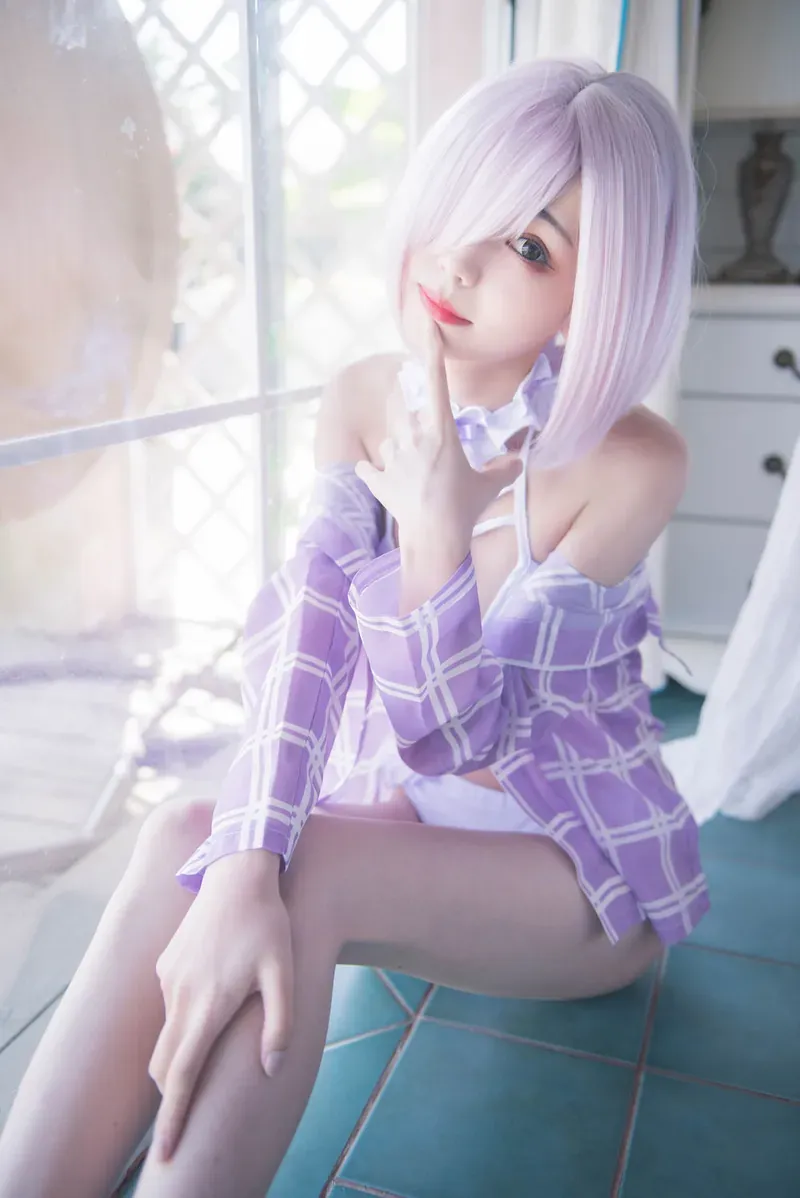 Chloe霏霏资料与作品整理:写真图集、Cosplay风格与视觉内容介绍