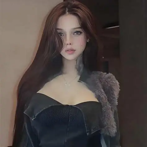 大佬甜Giovanna深色礼服姿态照片