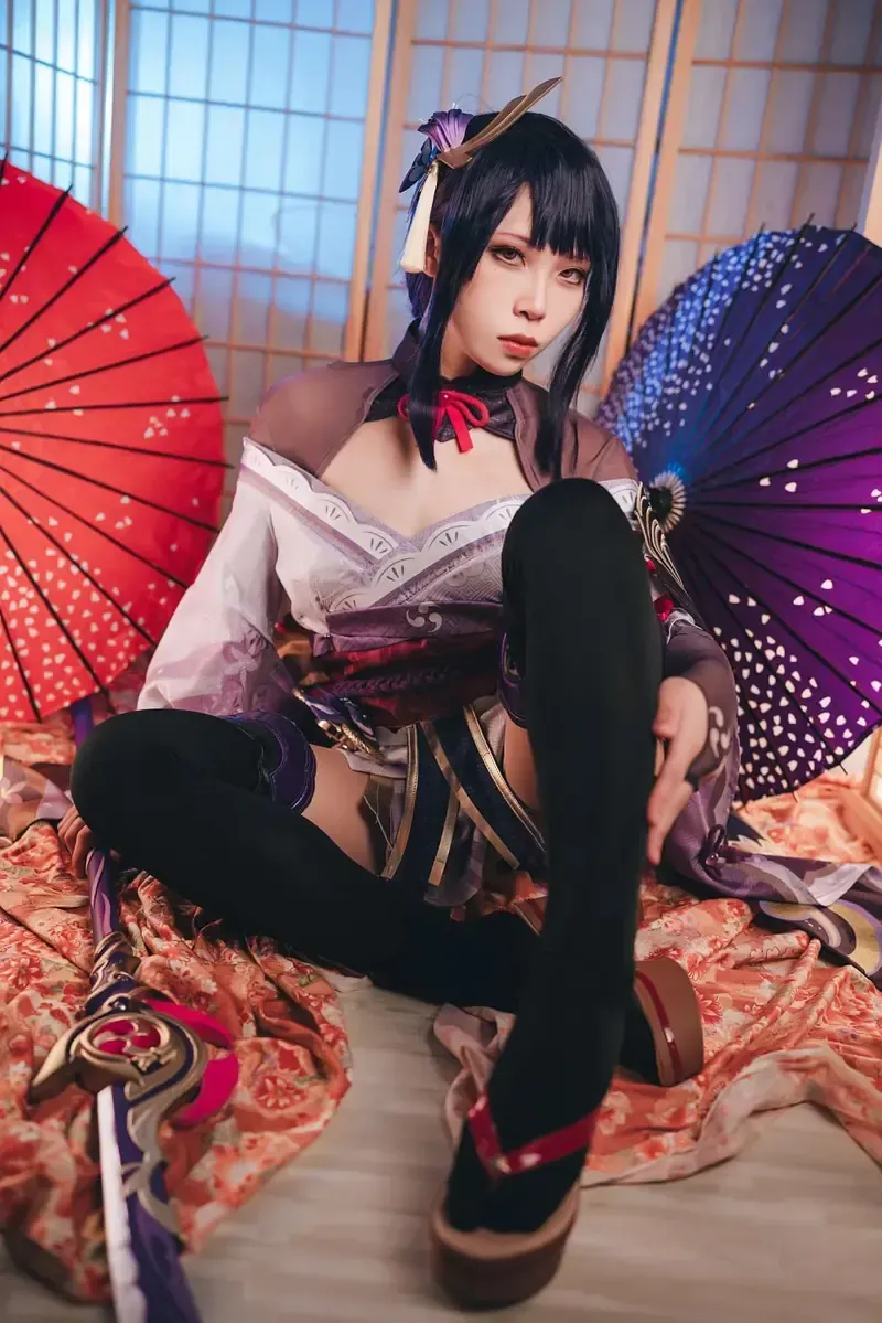 小须须_arcana东方风格服装与伞景造型