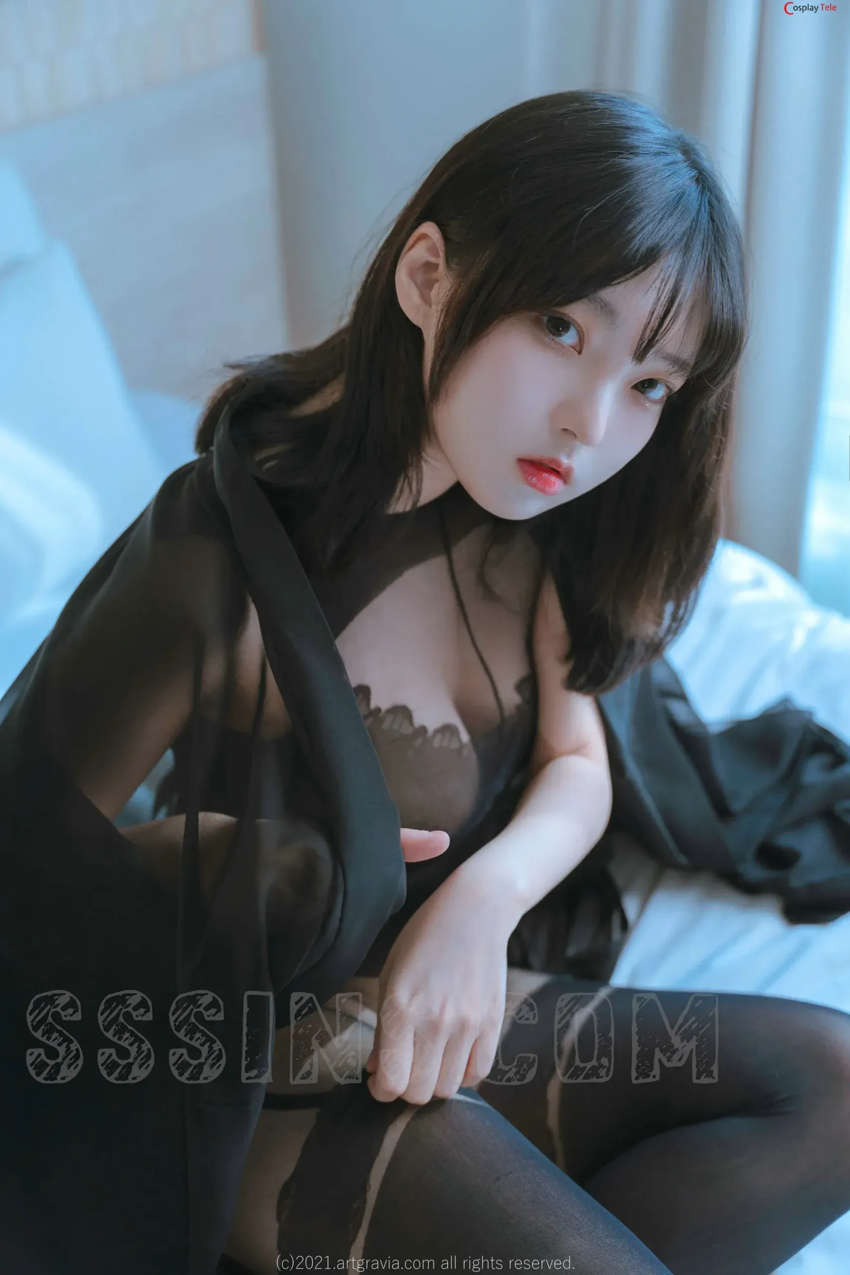 ARTGRAVIA海外摄影 ARTGRAVIA黑色服装造型与室内肖像照片