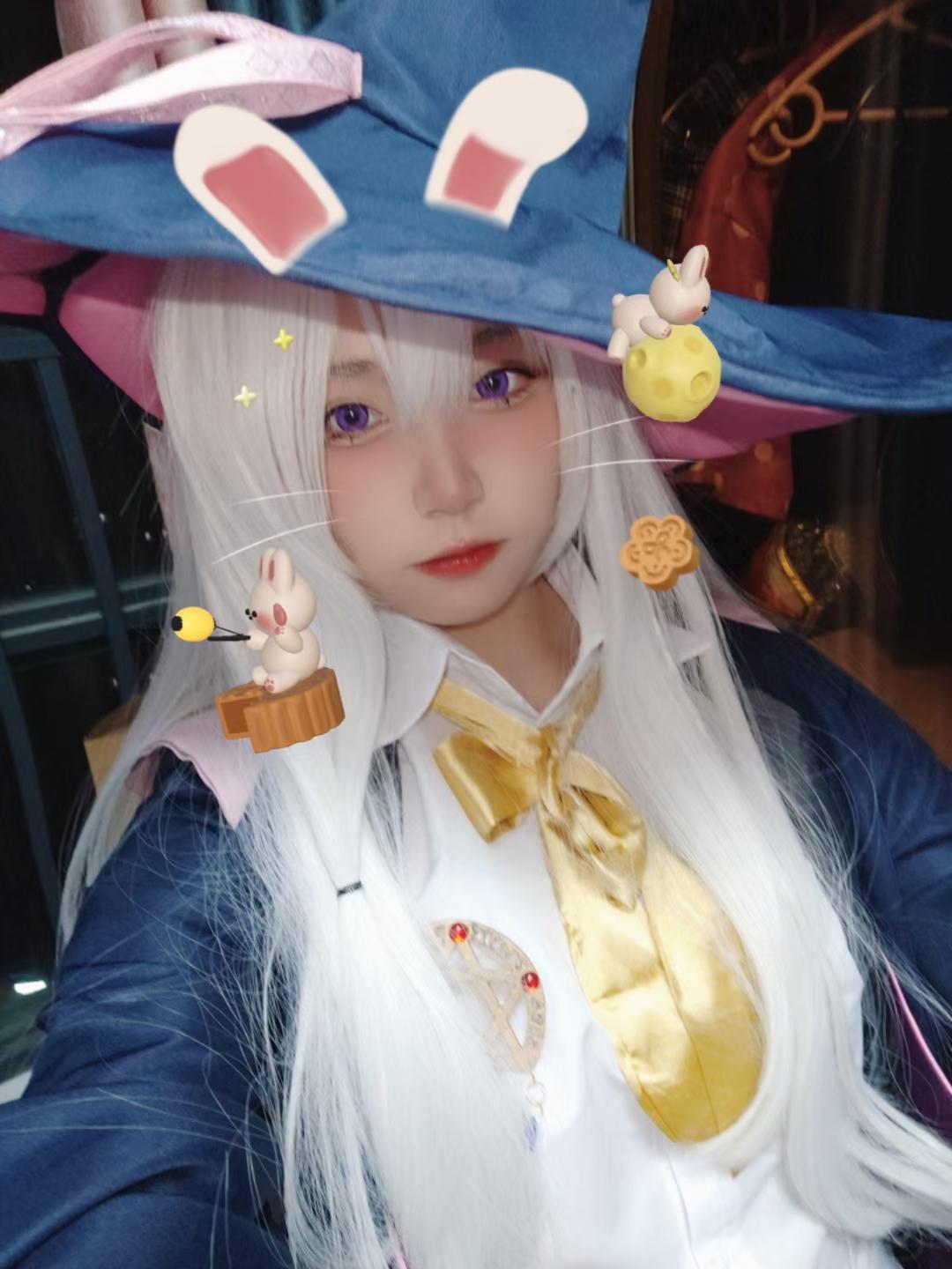 宿野suye cosplay海外名称与写真视觉导读 宿野suye白发长发兔耳帽造型照片