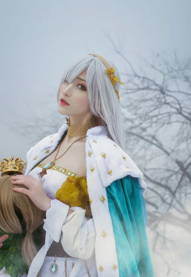 南桃momoko cosplay海外名称与作品 南桃momoko白发角色Cosplay造型