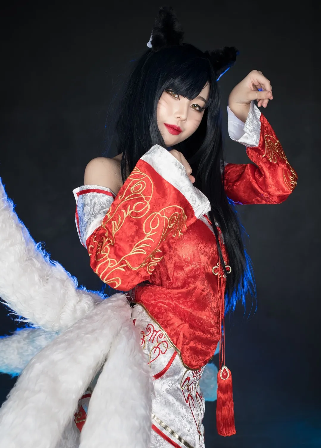 Yuna (윤아)海外Coser Yuna (윤아)姿态与场景构图展示