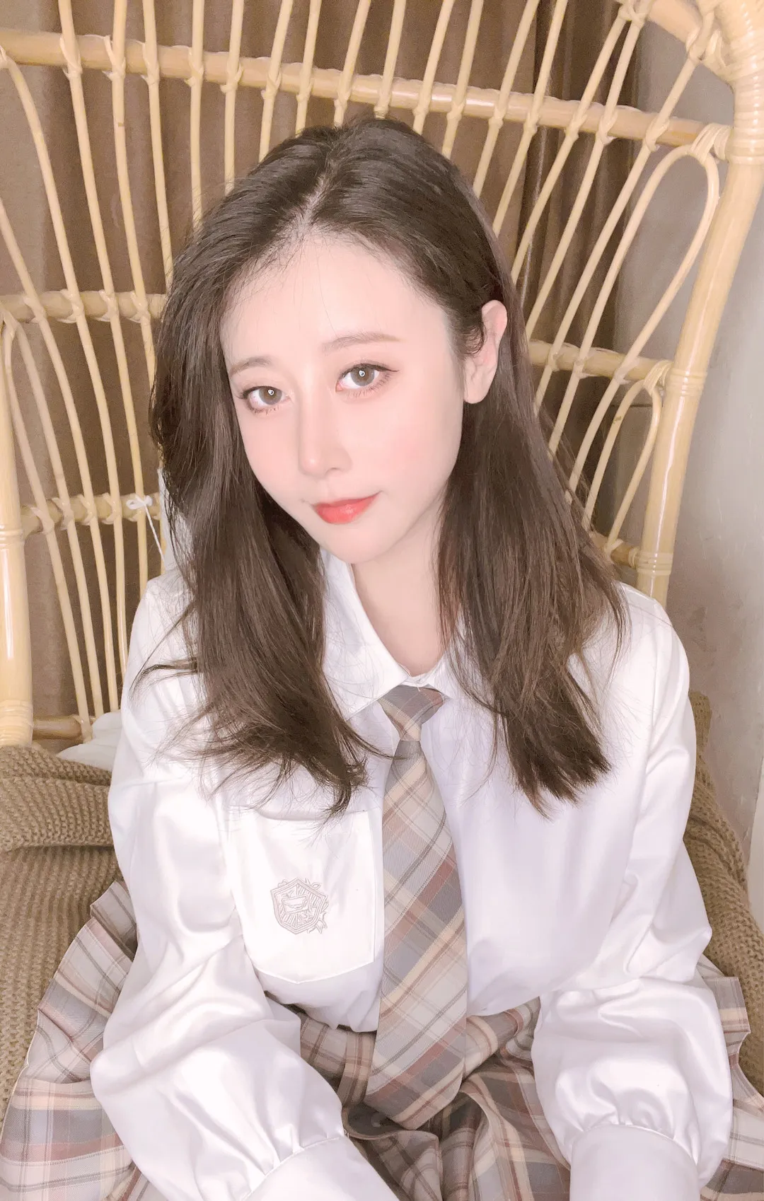 奈汐酱nice海外名称与作品 奈汐酱nice写真与Cosplay作品 奈汐酱nice黑色造型室内写真照片