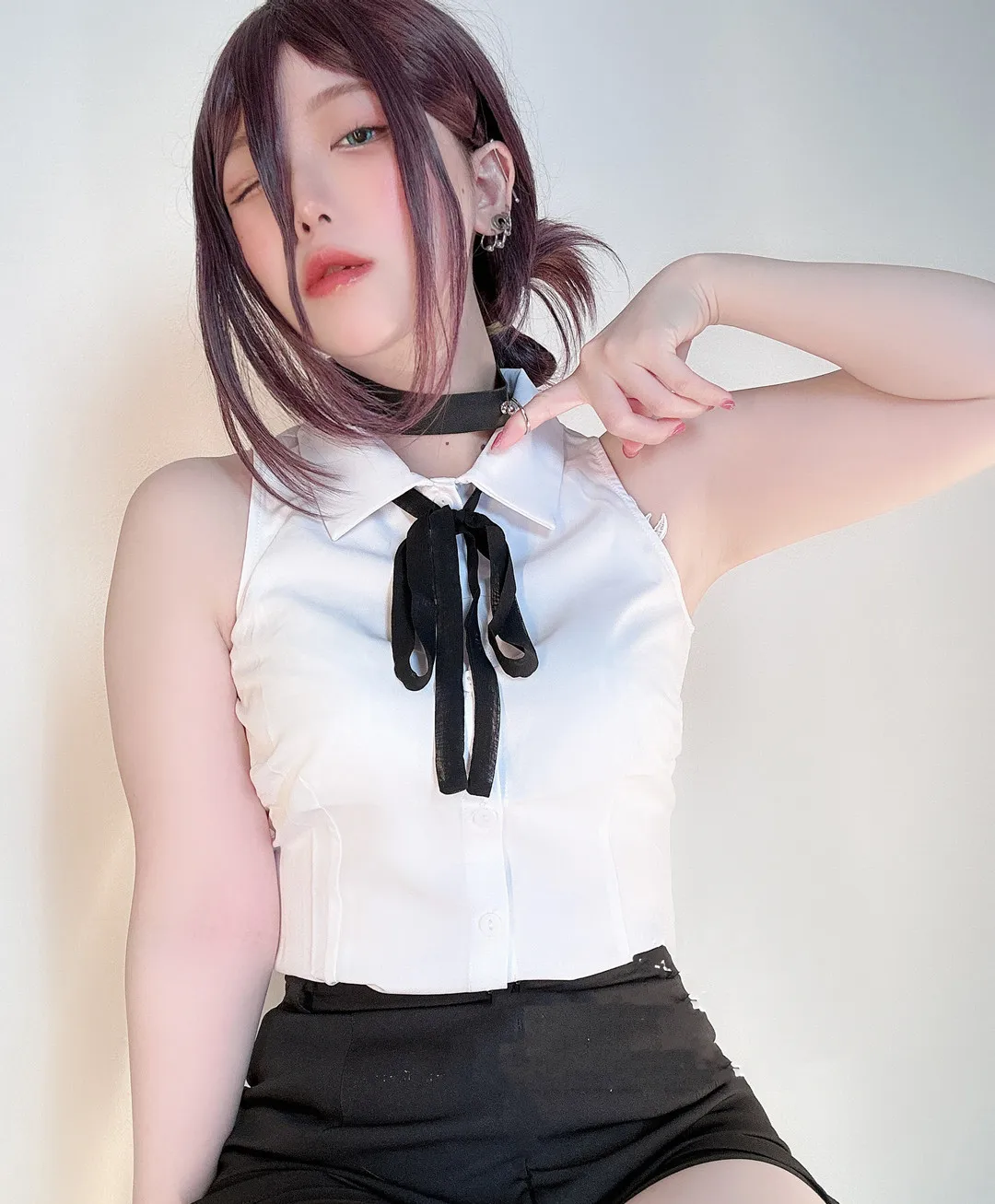 Rizuna(りずな) Cosplay作品与海外名称 Rizuna简约黑白造型Cosplay照片