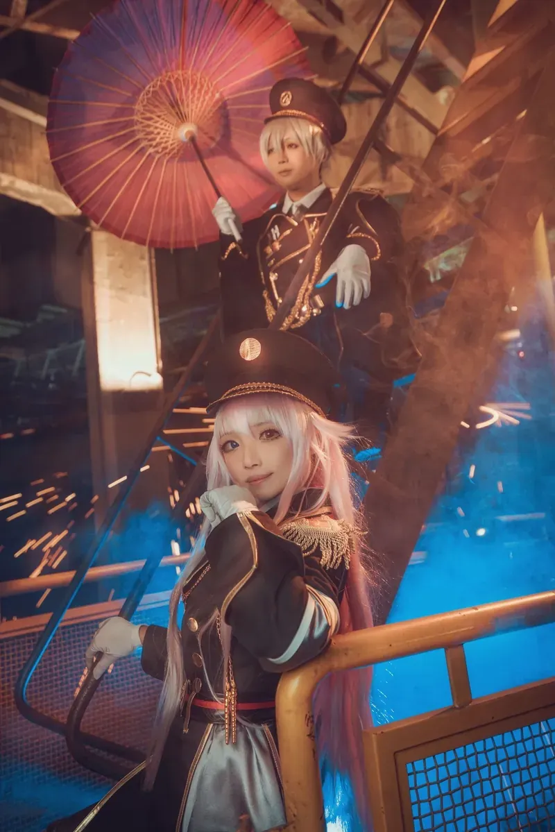 uki雨季海外Coser uki雨季COS制服角色场景照片
