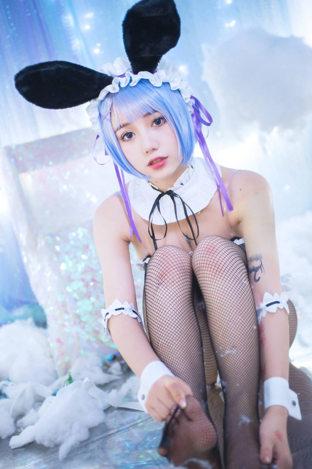 洛丽塔大哥 cosplay 海外名称与作品 洛丽塔大哥蓝白角色服装造型图片